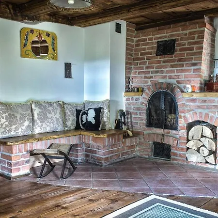 Gajowe Zacisze Bed & Breakfast