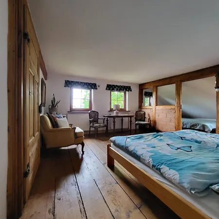 Gajowe Zacisze Bed and Breakfast